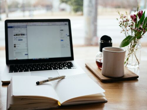 Top 5 Tools You Need to Become a Successful Travel Agent from Home